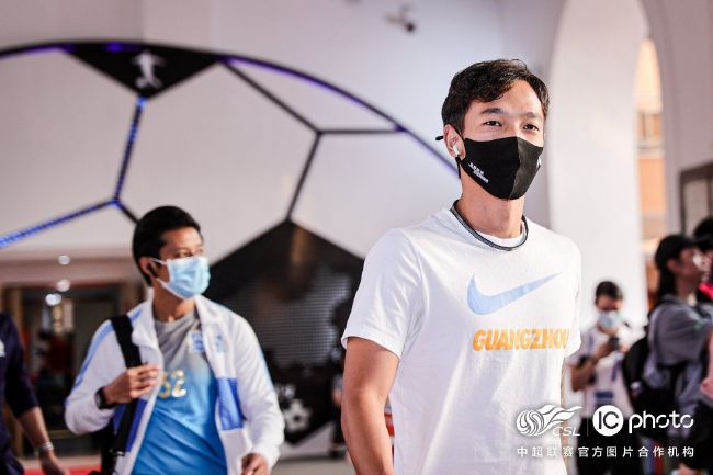 刘广急忙说：子洲先生，那样的话就不能让他感到那种屈辱死去的痛苦了啊。